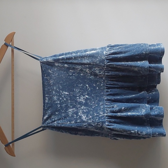 American Eagle Outfitters Tops - American Eagle Crushed Blue velvet tank New Large